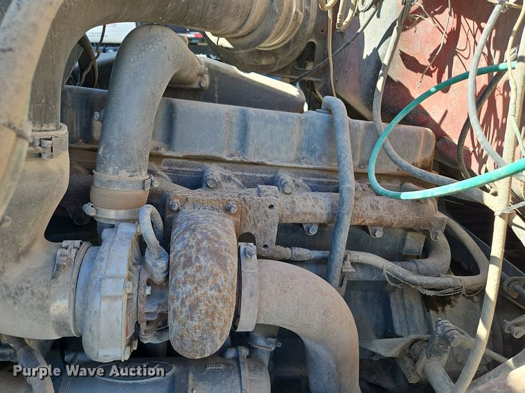 image for item LM9269 1986 Ford L9000  dump truck