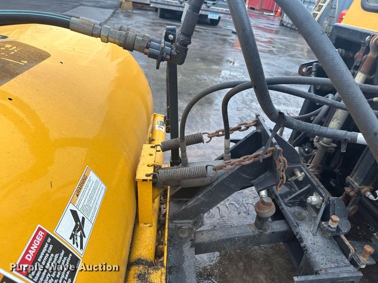 image for item LO9440 Trackless MT MT5T  municipal tractor