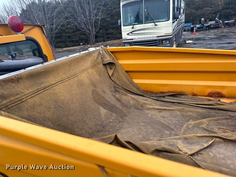 image for item LO9440 Trackless MT MT5T  municipal tractor