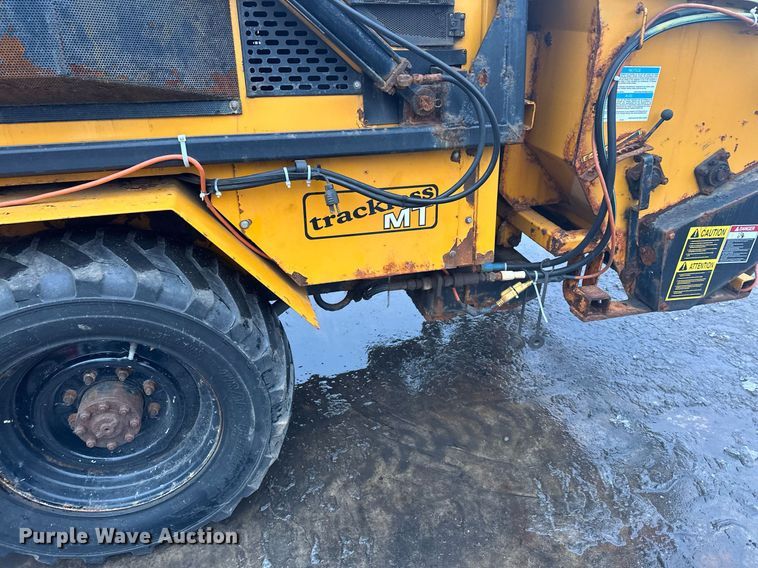 image for item LO9440 Trackless MT MT5T  municipal tractor