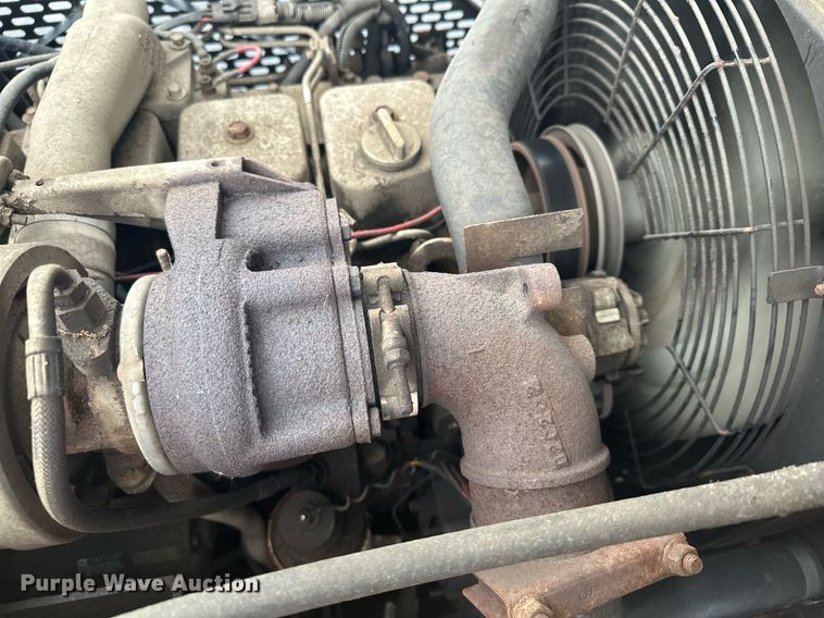 image for item LO9440 Trackless MT MT5T  municipal tractor