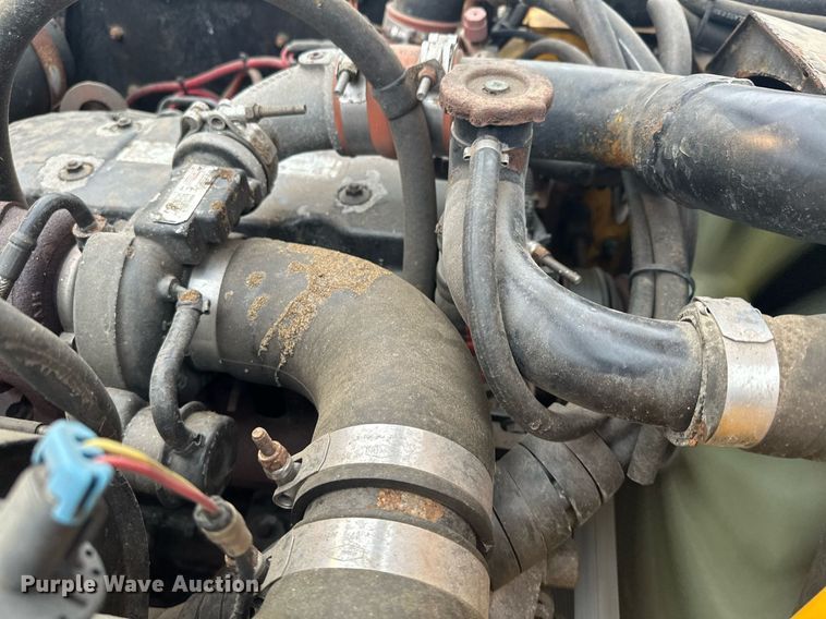 image for item LO9441 2012 MB MSV  municipal tractor