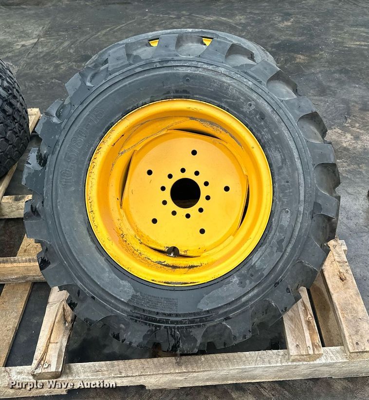 image for item LO9441 2012 MB MSV  municipal tractor