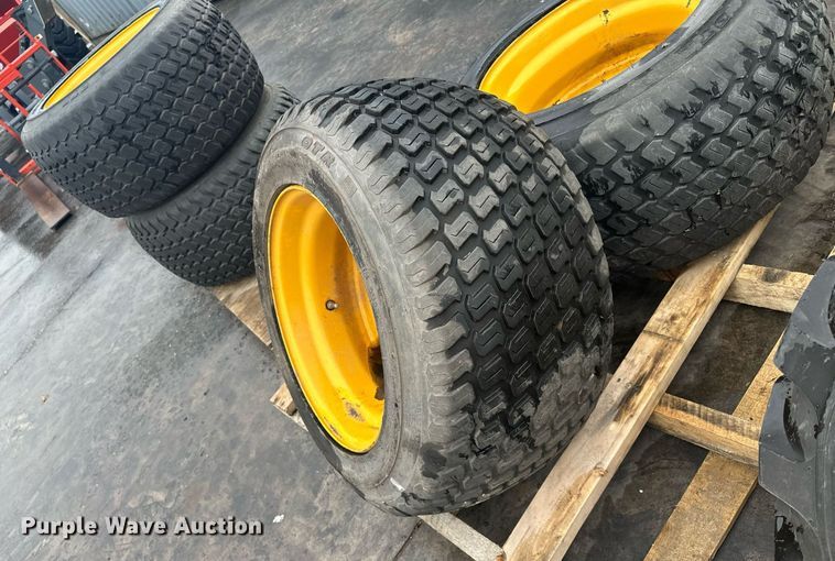 image for item LO9441 2012 MB MSV  municipal tractor