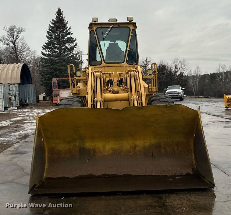 image for item LO9442 Kawasaki KSS70 wheel loader