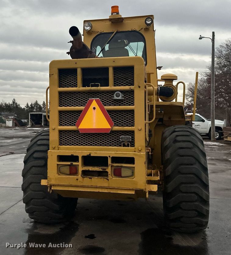 image for item LO9442 Kawasaki KSS70 wheel loader