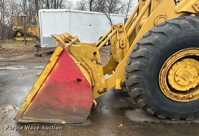 image for item LO9442 Kawasaki KSS70 wheel loader