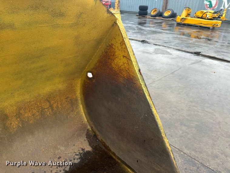 image for item LO9442 Kawasaki KSS70 wheel loader