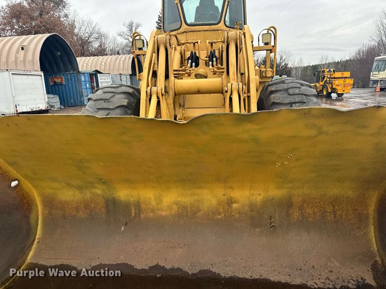 image for item LO9442 Kawasaki KSS70 wheel loader