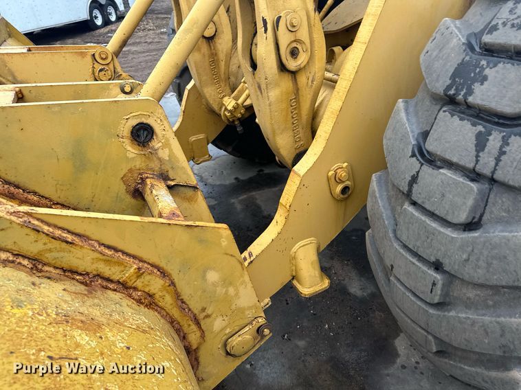 image for item LO9442 Kawasaki KSS70 wheel loader