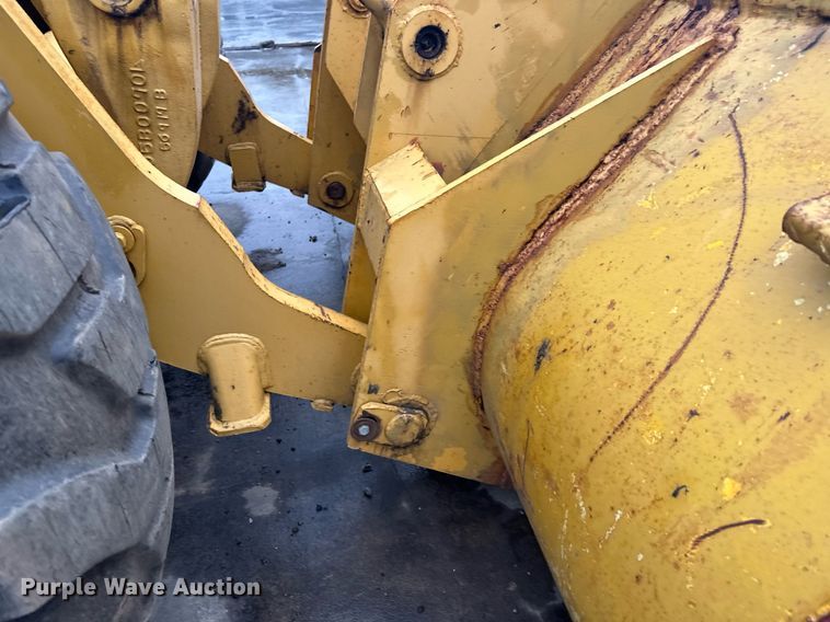 image for item LO9442 Kawasaki KSS70 wheel loader