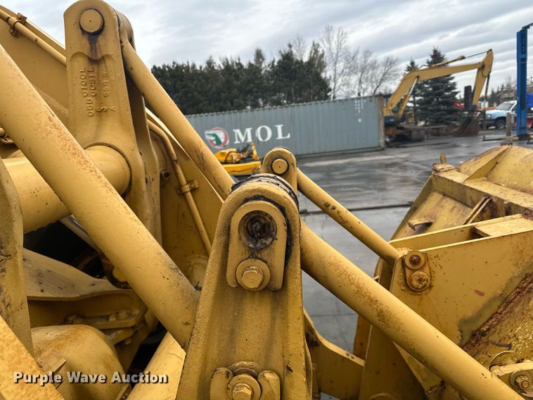 image for item LO9442 Kawasaki KSS70 wheel loader