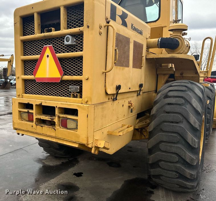 image for item LO9442 Kawasaki KSS70 wheel loader