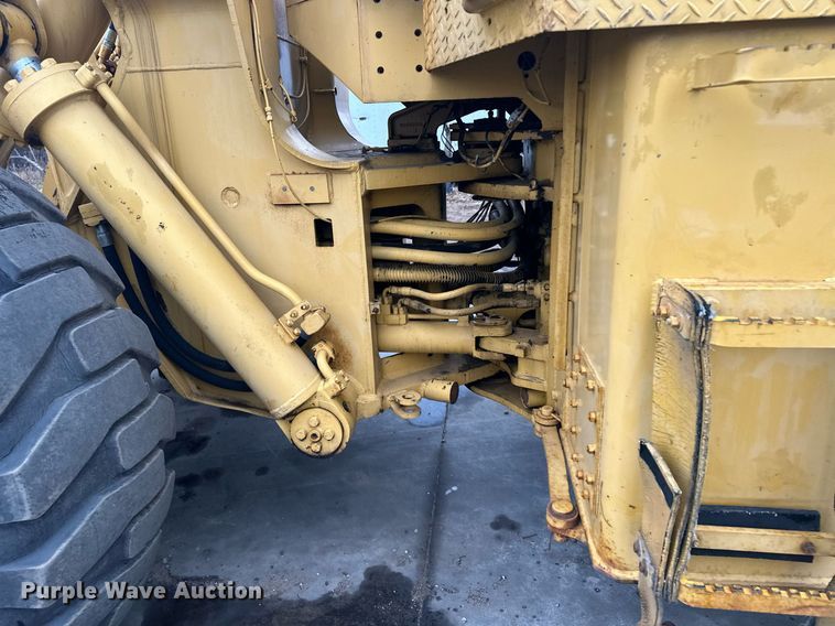 image for item LO9442 Kawasaki KSS70 wheel loader