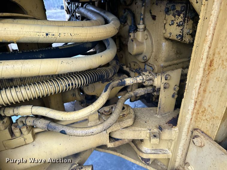 image for item LO9442 Kawasaki KSS70 wheel loader