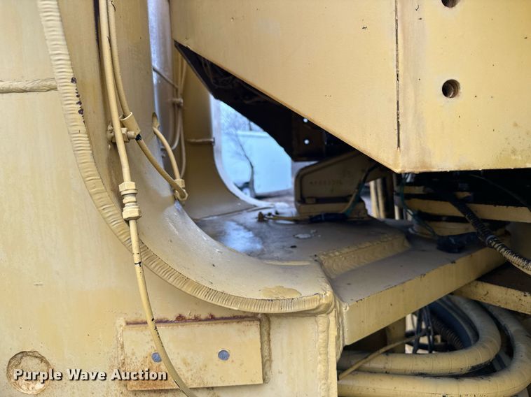 image for item LO9442 Kawasaki KSS70 wheel loader