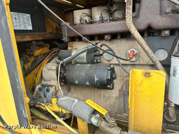 image for item LO9442 Kawasaki KSS70 wheel loader