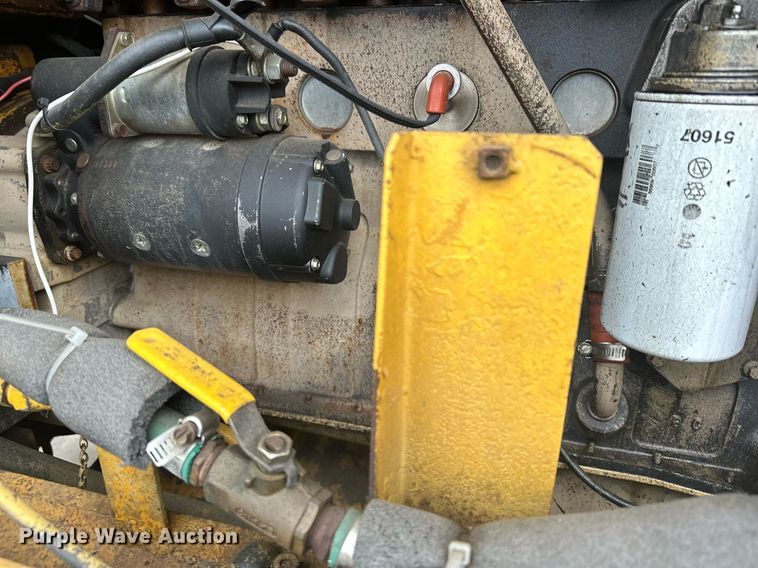 image for item LO9442 Kawasaki KSS70 wheel loader