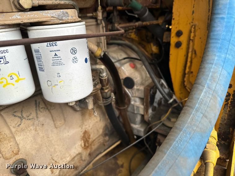 image for item LO9442 Kawasaki KSS70 wheel loader