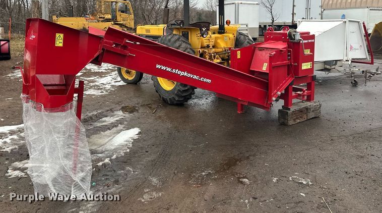 image for item LO9443 2016 Urban TR110  branch logger