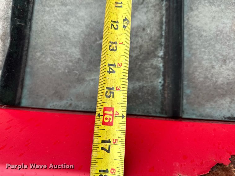 image for item LO9443 2016 Urban TR110  branch logger