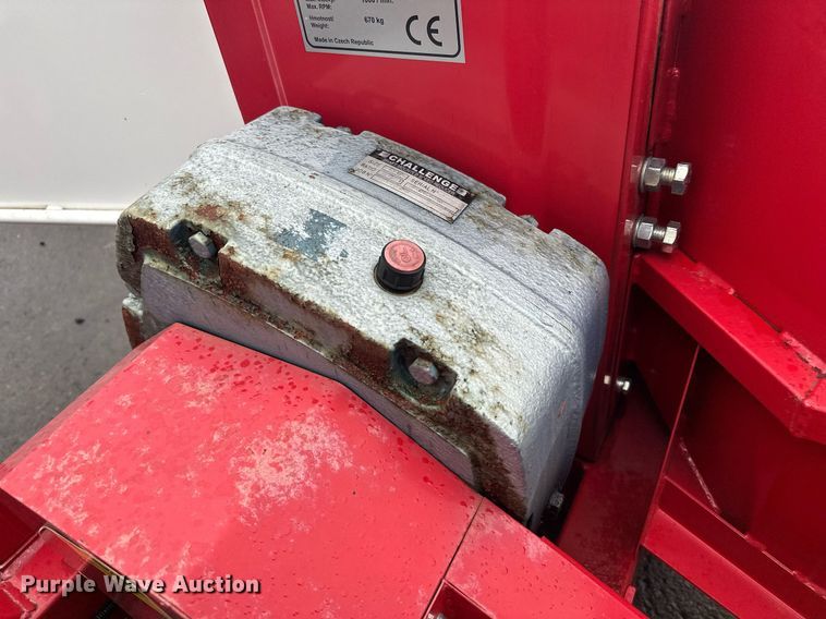 image for item LO9443 2016 Urban TR110  branch logger