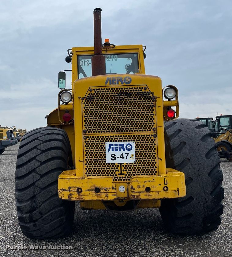 image for item LV9954 1970 Caterpillar 980B  wheel loader
