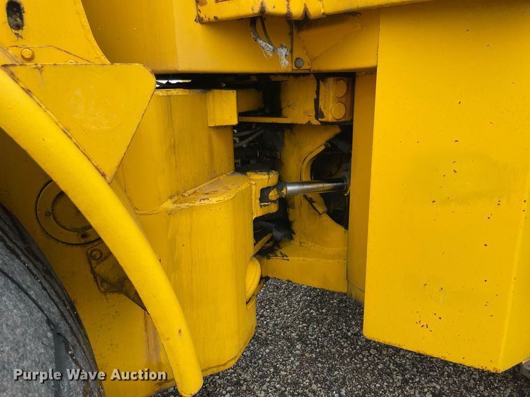 image for item LV9954 1970 Caterpillar 980B  wheel loader