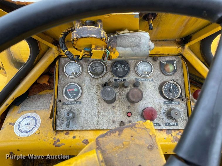 image for item LV9954 1970 Caterpillar 980B  wheel loader