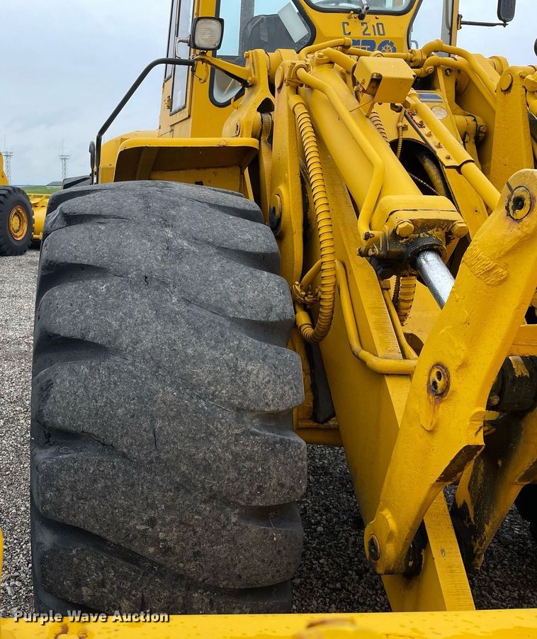 image for item LV9954 1970 Caterpillar 980B  wheel loader