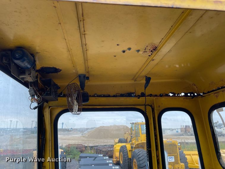 image for item LV9955 1965 Michigan 180TDGM  dozer