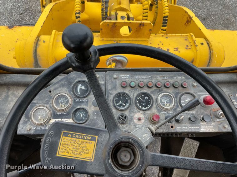 image for item LV9957 1988 Trojan 1900Z  wheel loader