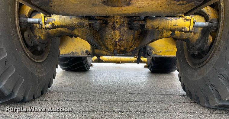 image for item LV9958 1964 Michigan 180TDC4  dozer