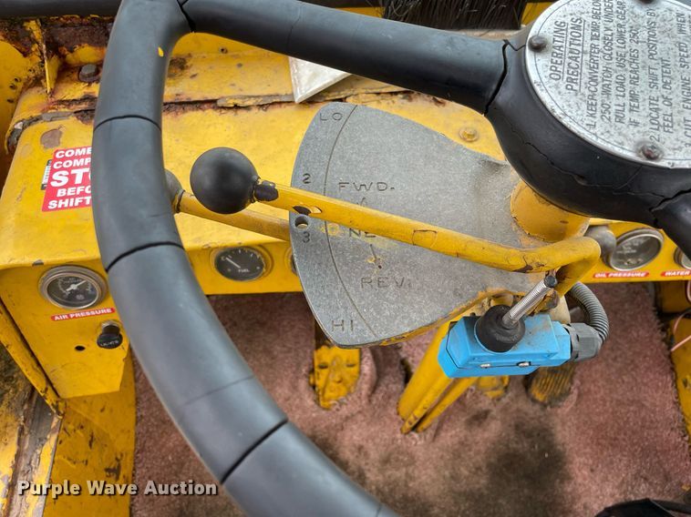 image for item LV9958 1964 Michigan 180TDC4  dozer