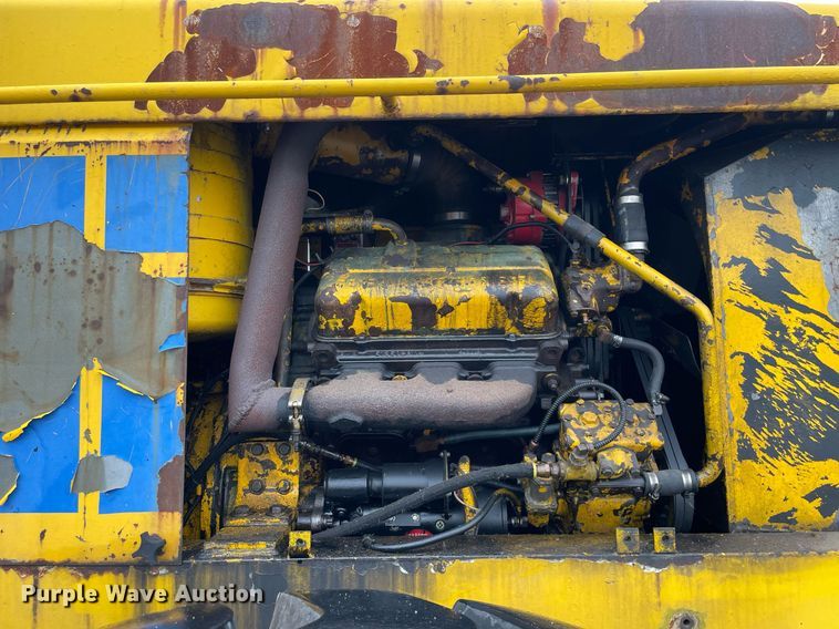 image for item LV9958 1964 Michigan 180TDC4  dozer