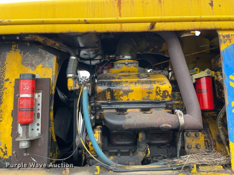 image for item LV9958 1964 Michigan 180TDC4  dozer