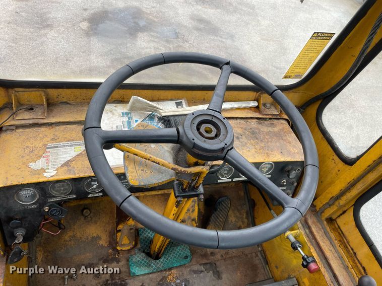 image for item LV9959 Michigan  dozer