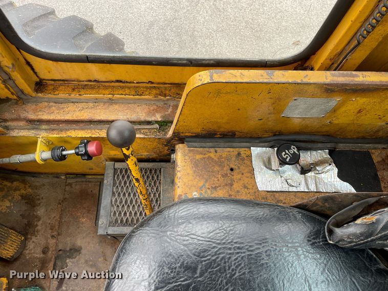 image for item LV9959 Michigan  dozer