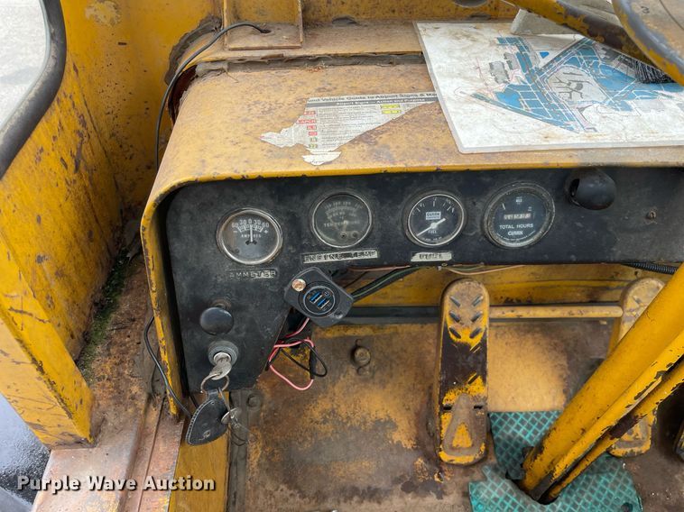image for item LV9959 Michigan  dozer