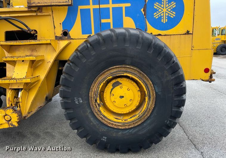 image for item LV9959 Michigan  dozer