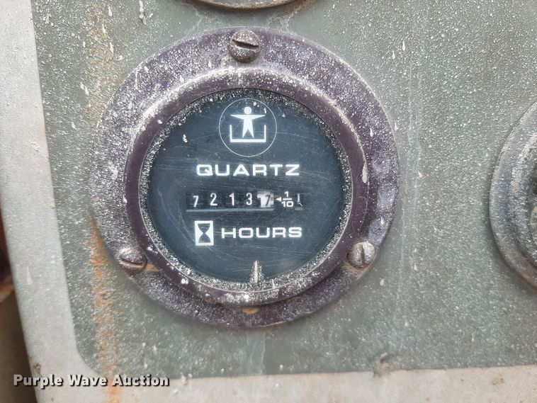 image for item LX9984 JLG 33RTS  scissor lift