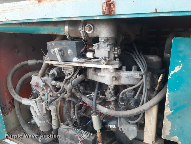 image for item LX9984 JLG 33RTS  scissor lift