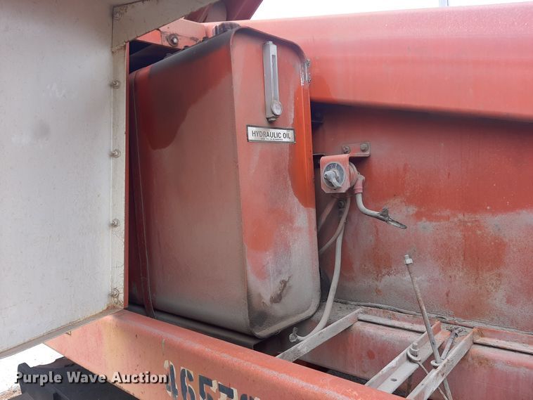 image for item LX9992 1995 Snorkelift TB80 boom lift