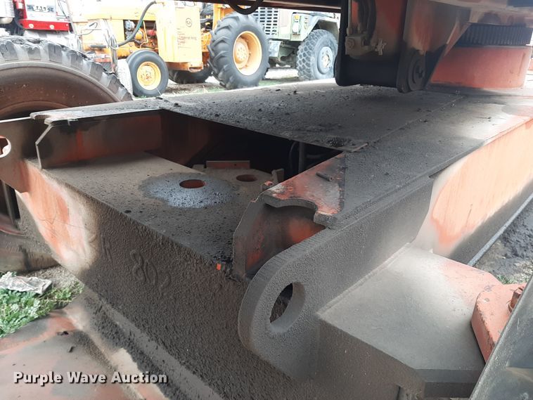 image for item LX9992 1995 Snorkelift TB80 boom lift