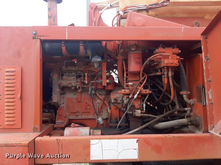 image for item LX9992 1995 Snorkelift TB80 boom lift