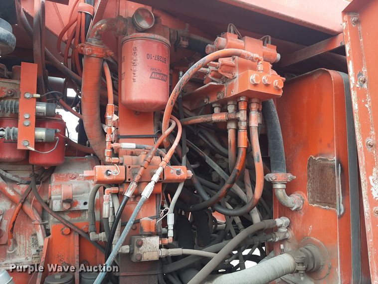 image for item LX9992 1995 Snorkelift TB80 boom lift