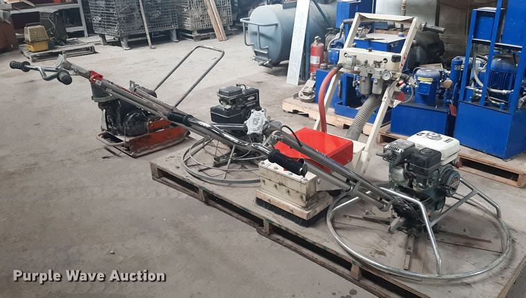 image for item LX9993 Concrete finishing tools