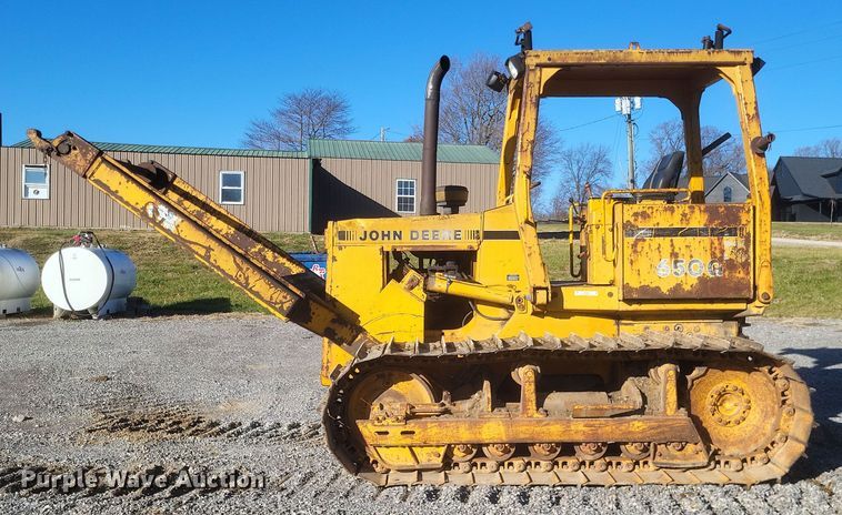 image for item MI9828 1989 John Deere 650G  dozer