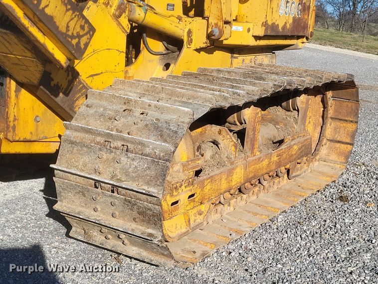 image for item MI9828 1989 John Deere 650G  dozer