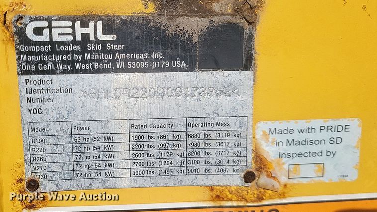 image for item MI9870 2013 Gehl R220  skid steer loader